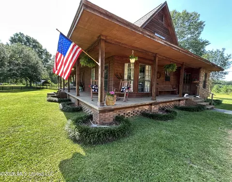 86 Kennedy Rd, Tylertown, MS 39667