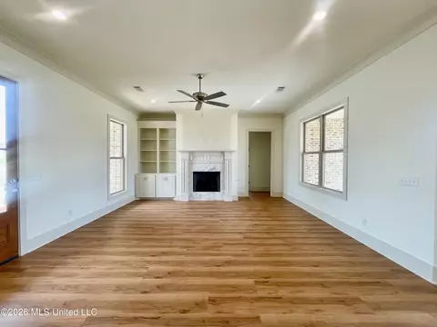 Living - 522 Portner Way, Canton, MS 39046 photo 2 of 3