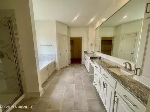Bath - 522 Portner Way, Canton, MS 39046 photo 2 of 4