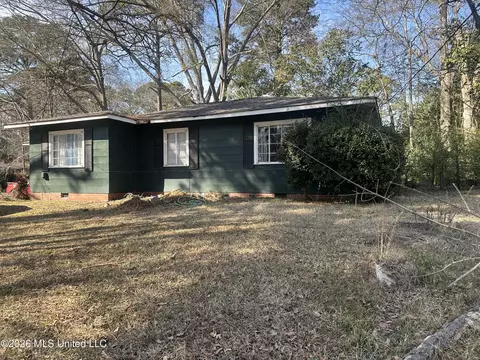 Exterior - 156 Wacker Dr, Jackson, MS 39206 photo 6 of 10