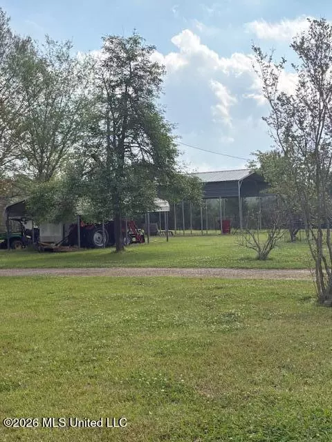 Exterior - 5702 Rollinson Rd, Liberty, MS 39645 photo 3 of 5