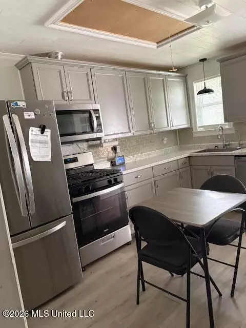 Kitchen - 5702 Rollinson Rd, Liberty, MS 39645 photo 1 of 2