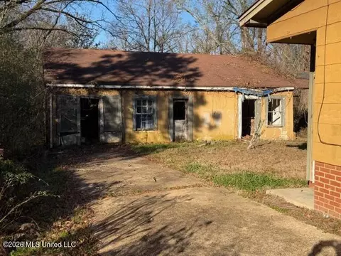Exterior - 2161 W Mcdowell Rd, Jackson, MS 39204 photo 1 of 2