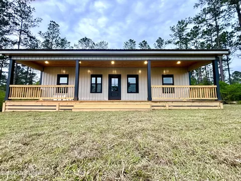 2687 Bouie Rd, Poplarville, MS 39470
