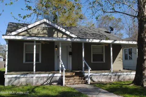 252 Seal Ave, Biloxi, MS 39530