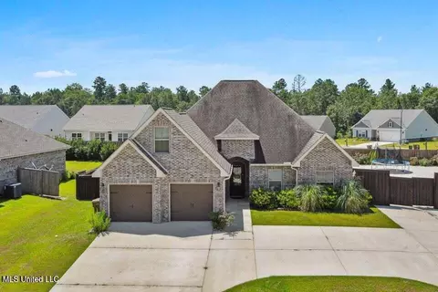 14900 Audubon Lake Blvd, Gulfport, MS 39503