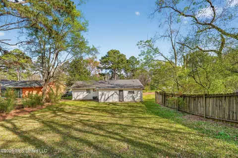Exterior - 5770 Queen Mary Ln, Jackson, MS 39209 photo 4 of 4