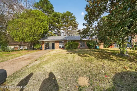 Exterior - 117 James Monroe Pl, Jackson, MS 39213 photo 2 of 7