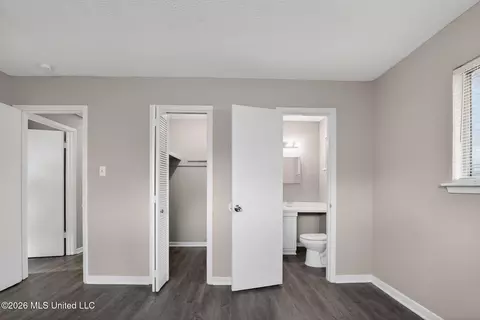 Bedroom - 117 James Monroe Pl, Jackson, MS 39213 photo 3 of 5