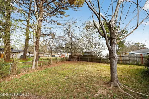 Exterior - 117 James Monroe Pl, Jackson, MS 39213 photo 6 of 7