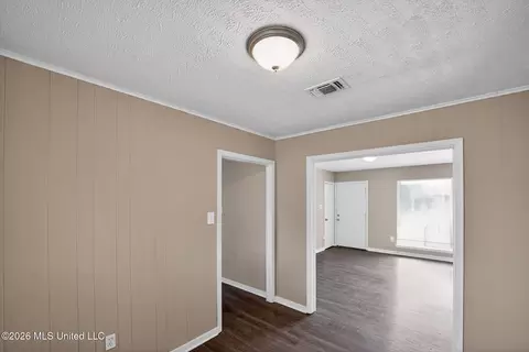 Entry Way - 117 James Monroe Pl, Jackson, MS 39213 photo 1 of 6