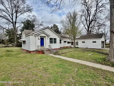 405 Preston St, Benoit, MS 38725