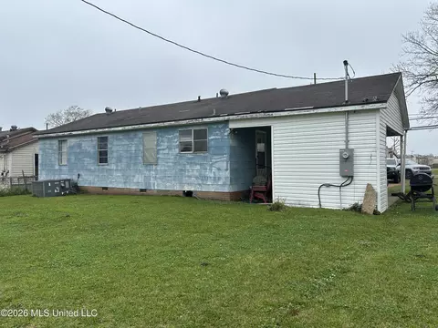 110 Main St, Brookhaven, MS 39601 photo 3