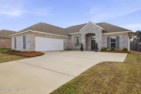 Exterior - 170 Chartleigh Cir, Canton, MS 39046 photo 3 of 10
