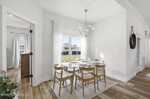 Dining - 170 Chartleigh Cir, Canton, MS 39046 photo 2 of 2
