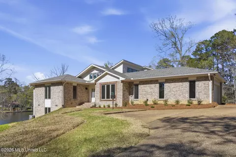 545 Pawnee Way, Madison, MS 39110 photo 4