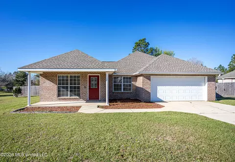 21455 Edgewood Dr, Saucier, MS 39574