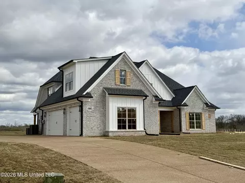 Exterior - 1694 Bakersfield Way, Nesbit, MS 38651 photo 2 of 7