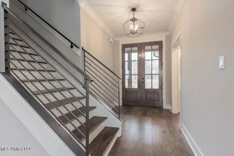 Entry Way - 1694 Bakersfield Way, Nesbit, MS 38651 photo 1 of 2