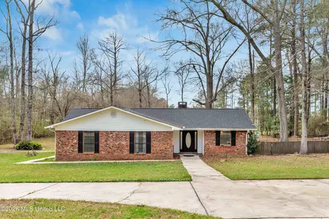 1297 Augusta Rd, Ellisville, MS 39437