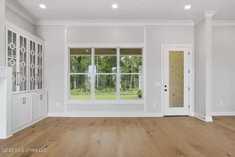 Living - 364 Aurora Cir, Canton, MS 39046 photo 1 of 4
