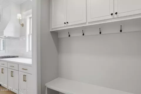 Entry Way - 364 Aurora Cir, Canton, MS 39046 photo 1 of 2