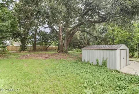 Exterior - 511 E Old Pass Rd, Long Beach, MS 39560 photo 5 of 5