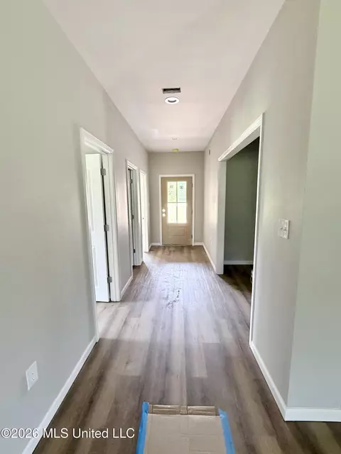 Entry Way - 6685 Caraway Rd, Moss Point, MS 39562 photo 1 of 1
