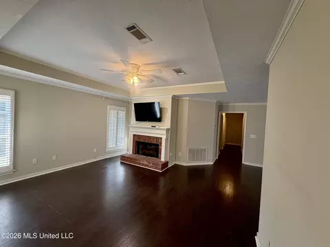 Living - 490 Brookstone Dr, Madison, MS 39110 photo 1 of 9