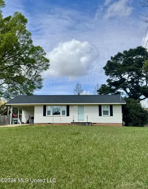 108 Laurel Ave, Natchez, MS 39120