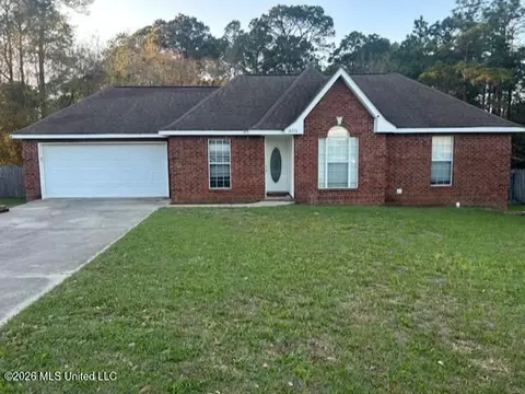 14334 Oak View Cir, Ocean Springs, MS 39565