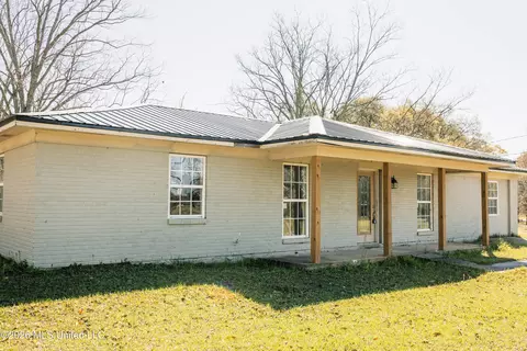 Exterior - 258 Mount Pleasant Rd, Lucedale, MS 39452 photo 2 of 4