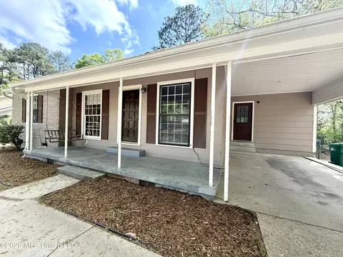 1003 S Jackson St, Brookhaven, MS 39601