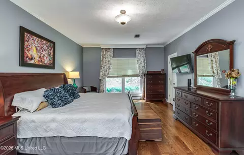 Bedroom - 2231 Sheffield Dr, Jackson, MS 39211 photo 5 of 13