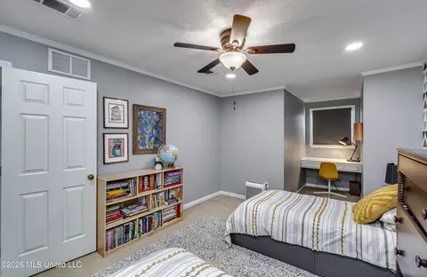 Bedroom - 2231 Sheffield Dr, Jackson, MS 39211 photo 12 of 13