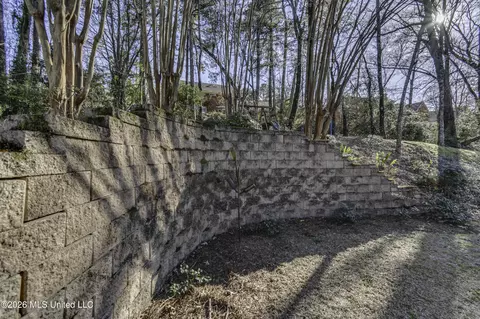 Exterior - 2231 Sheffield Dr, Jackson, MS 39211 photo 7 of 10