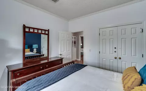 Bedroom - 2231 Sheffield Dr, Jackson, MS 39211 photo 9 of 13
