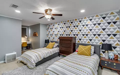 Bedroom - 2231 Sheffield Dr, Jackson, MS 39211 photo 10 of 13