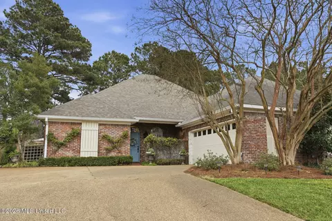 402 Eastpointe Cv, Madison, MS 39110