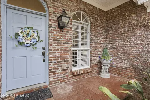 402 Eastpointe Cv, Madison, MS 39110 photo 4
