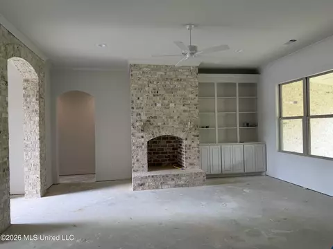 807 Albany St, Brandon, MS 39042 photo 3