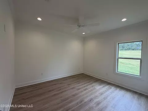 Bedroom - 805 Albany St, Brandon, MS 39042 photo 4 of 4