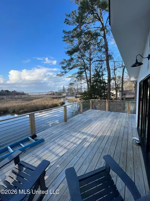 353 Lake Harbor Rd, Brandon, MS 39047