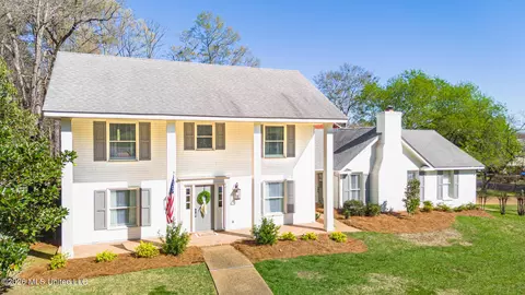 Exterior - 2004 S Petit Bois St, Jackson, MS 39211 photo 3 of 10