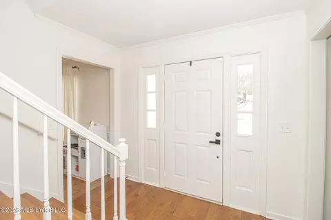 Entry Way - 2004 S Petit Bois St, Jackson, MS 39211 photo 1 of 3