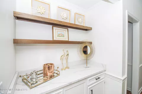 Entry Way - 2004 S Petit Bois St, Jackson, MS 39211 photo 3 of 3