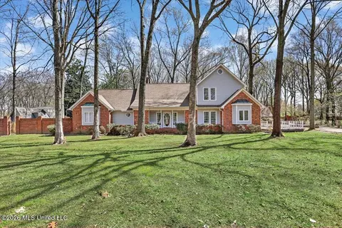 7170 Country Oaks Dr, Southaven, MS 38672