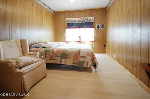 Bedroom - 3112 W Highway 98, Summit, MS 39666 photo 1 of 6