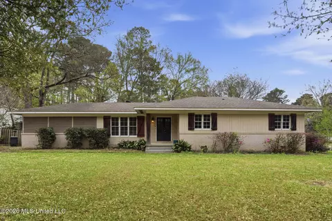 1621 Lockwood Ave, Jackson, MS 39211
