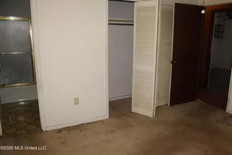 Bedroom - 206 E Meadowbrook Dr, Brookhaven, MS 39601 photo 2 of 3